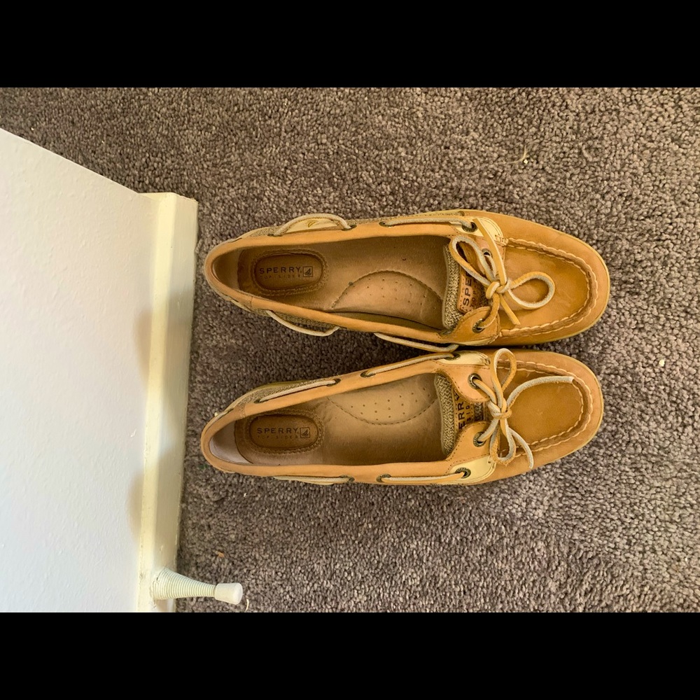 Sperry boat shoes